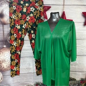 LuLaRoe M (10-18) Lindsay with TC2 Christmas leggings